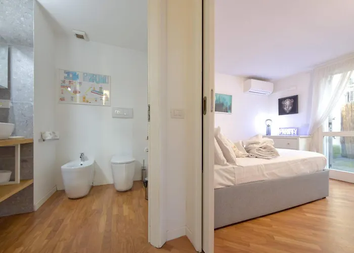 Апартаменты Homeby, Loft Nicholas