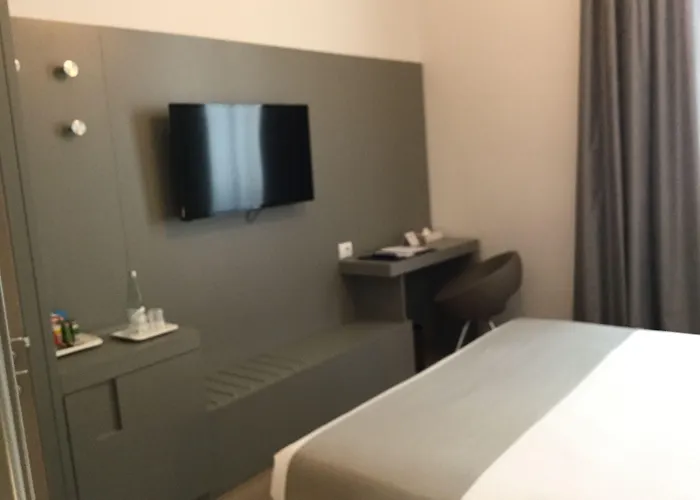 Отель Clerici Boutique
