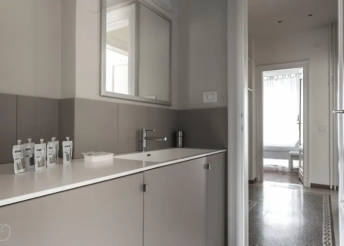 Italianway Easy - Da Procida 25 *