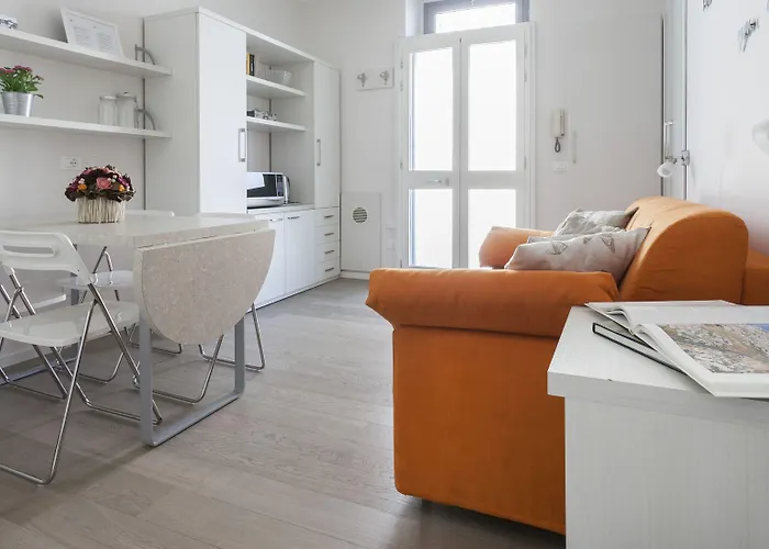 Italianway Comfort - Bligny 19a Glicine Apartamento Milán