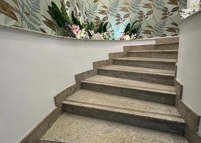 帕尔马酒店 2* 米兰