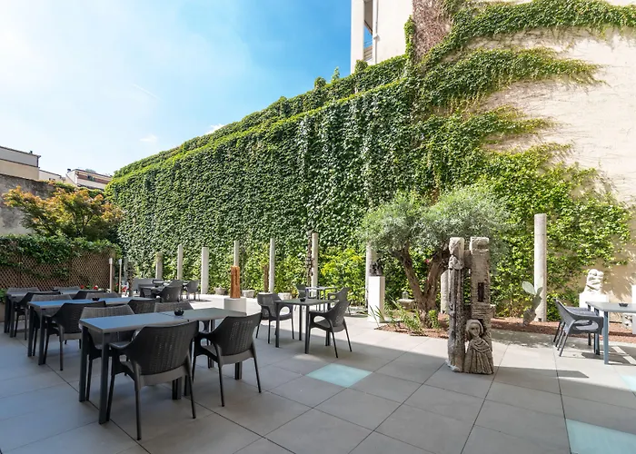 米兰城堡酒店 米兰