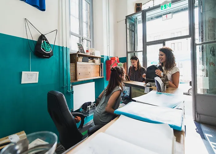 Vandrarhem Madama & Bistrot Milano