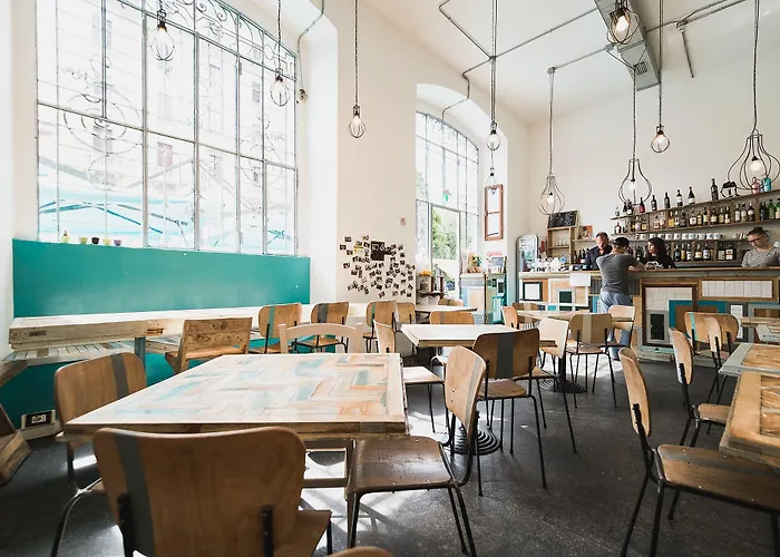 Vandrarhem Madama & Bistrot Milano