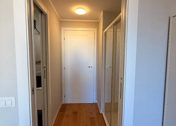 Modern Flat Near Fondazione Prada * Mailand
