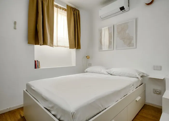 Hostmate - - Via Bulona - Sempione Apartament Mediolan
