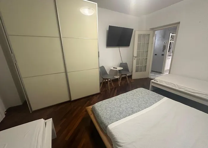 Kosta House Self Check In, Wi Fi Gratuito Moderno Ultimo Rimasto Μιλάνο