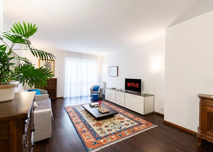 Valtorta Living - Elegant 3br Mm Turro Daire Milano