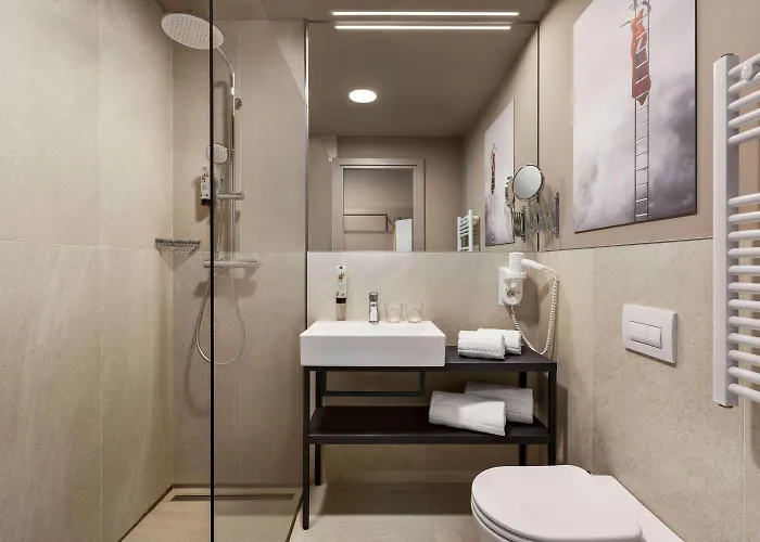 Hotel Amedia Milan, Trademark Collection By Wyndham