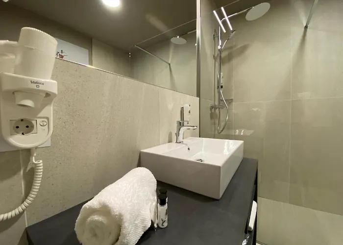 Amedia Milan, Trademark Collection By Wyndham Hotel 4*