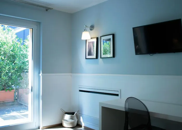 Italianway Collection - Corso 11 * Milan