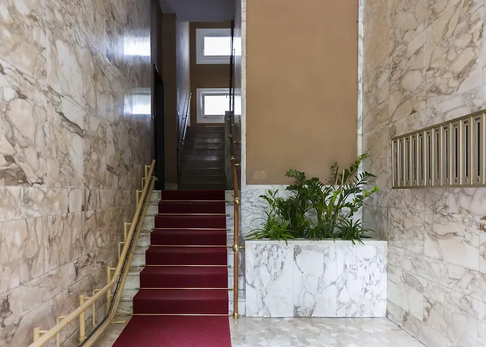 Living Isola Apartment Milan