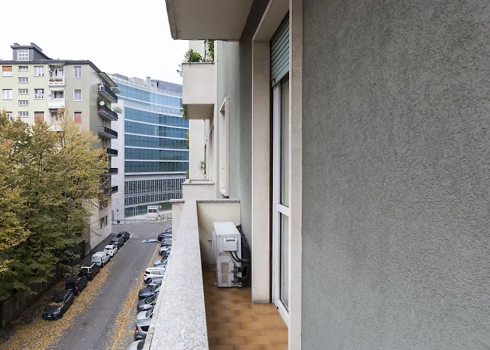 Apartment Living Isola