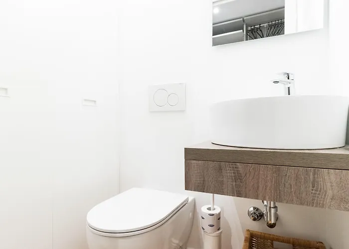 Italianway Easy - Ciro Menotti 18 * Mediolan