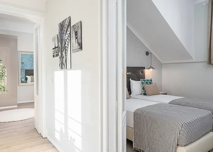 Italianway Easy - Montello Apartamento Milão