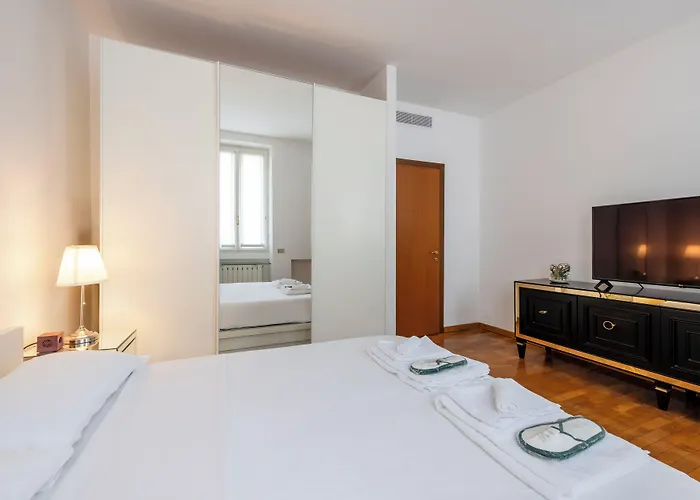 Bnbutler - Marghera - Luminoso Bilocale In Edificio Stile Vecchia Milan