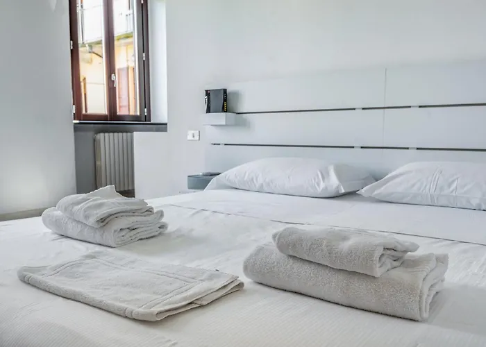 Navigli Via Pavia 4 Pax -wifi Milano