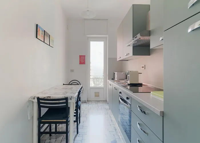 Apartamento Guesthost - Bright Near Mm1 Turro *