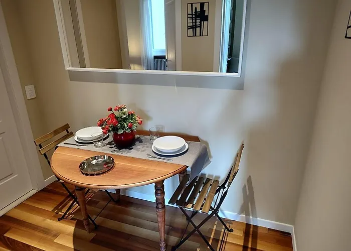 Velasca View 公寓 *