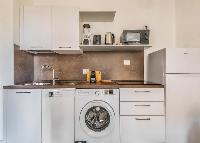 Navigli Via Pavia 4 Pax -wifi Milano