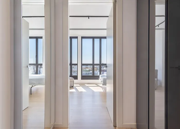 Easyhomes-central Tower Milan