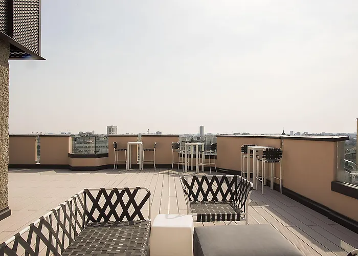 Easyhomes-central Tower Apartment Milan