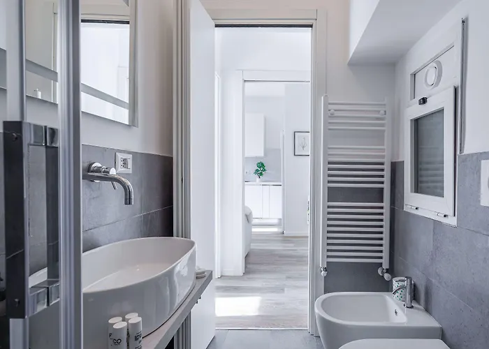 Joivy Sublime Flat With Balcony דירה *