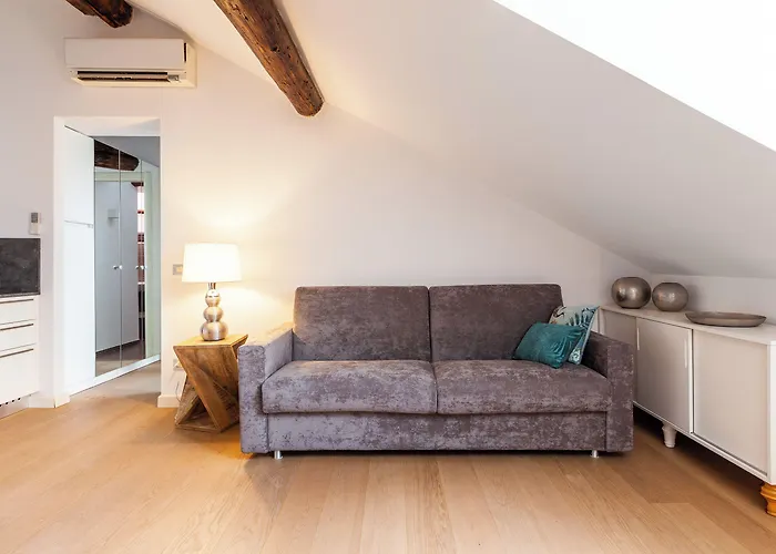 Easyhomes-san Marco Apartment *