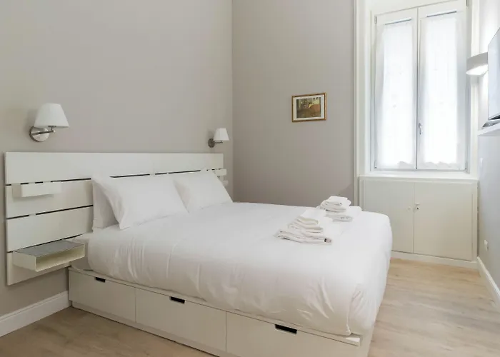 Italianway Easy - Porta Nuova 6 * Milán