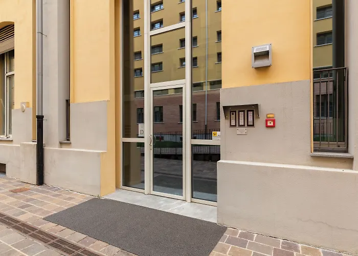 Suzzani 96 - Bicocca Area * מילאנו