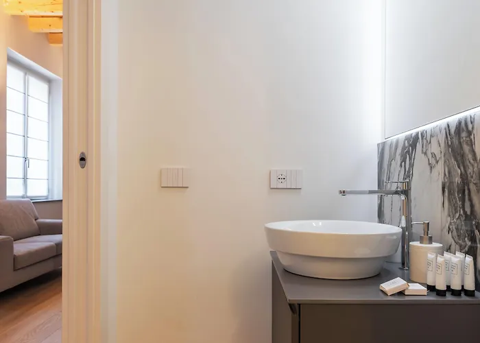 Easyhomes - Bandello Апартаменты *