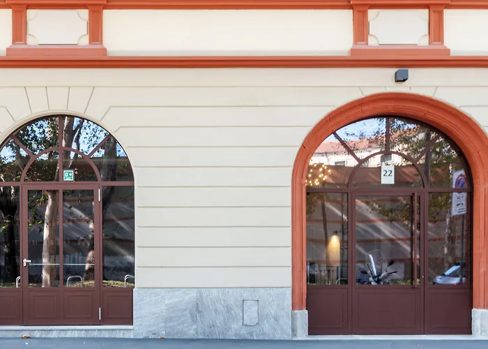 Easyhomes - Bandello Милан