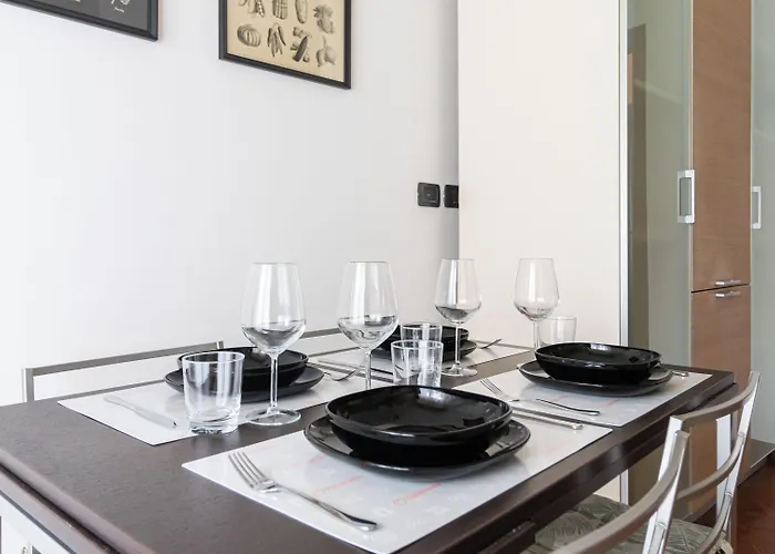 Italianway Easy - Lecchi 20 Milánó