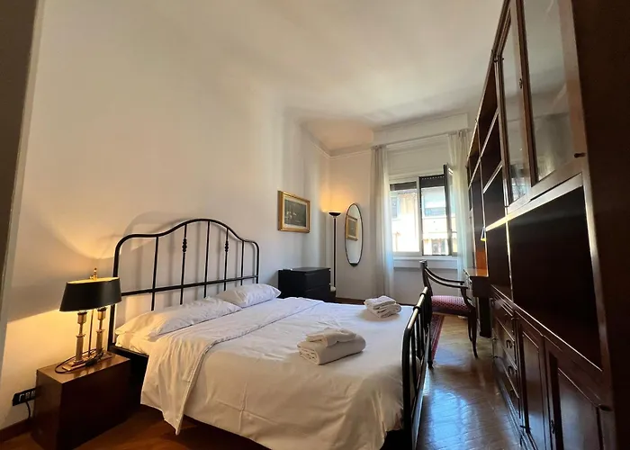 Prestigious 3 Bedrooms, 8 Guest, Centre Porta Romana * Milano