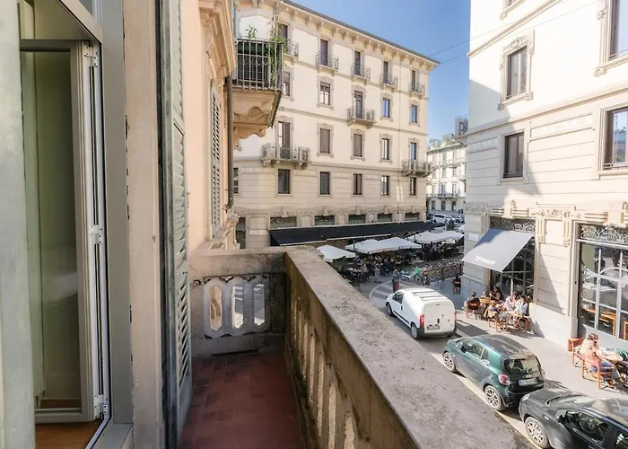 R Orchidea House Apartment