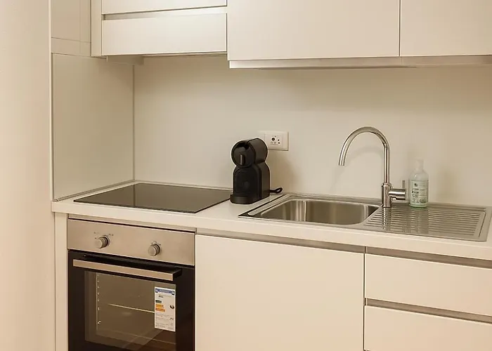 Nando's House Apartment