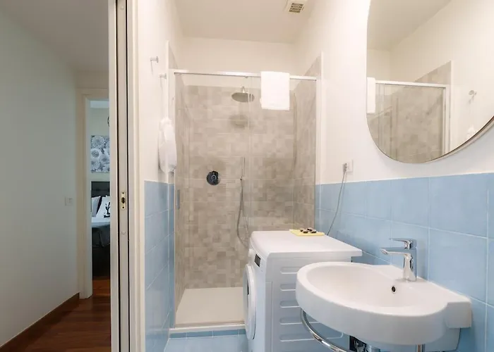 R Orchidea House Apartment