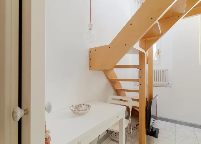 Guesthost - Arco Della Pace מילאנו