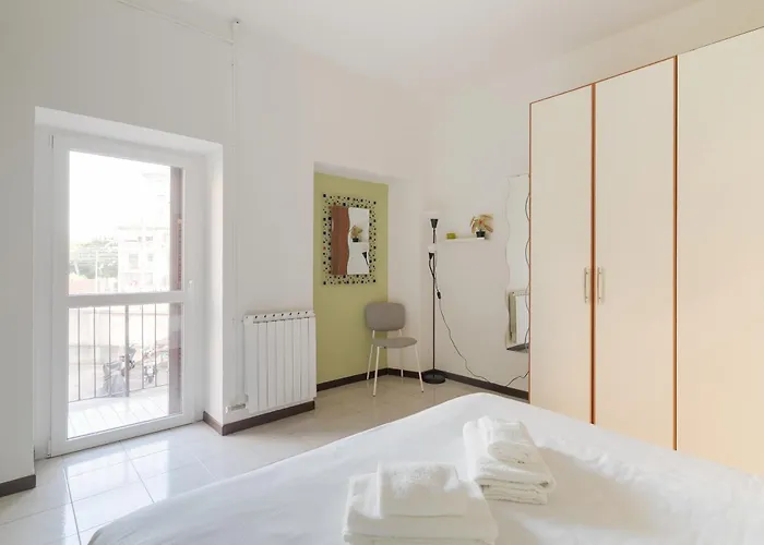Guesthost - Piccola Bicocca Comfy Flat Appartamento