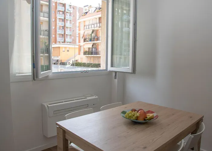 Cimiano Apartment *