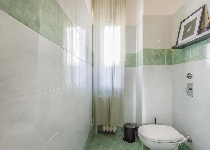 Daire Cosmopolitan House - Modern Bocconi *