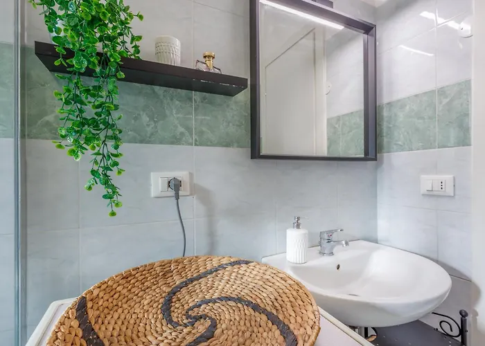 Cosmopolitan House - Modern Bocconi Daire *