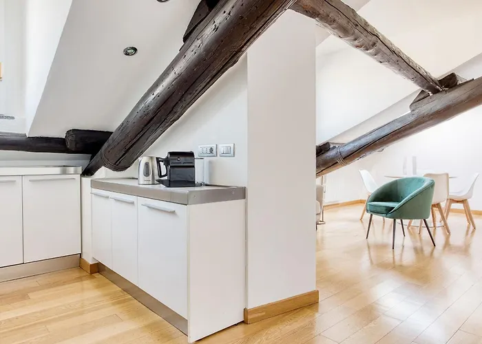 Easylife - - 9 P5 - Porta Romana Lejlighed *