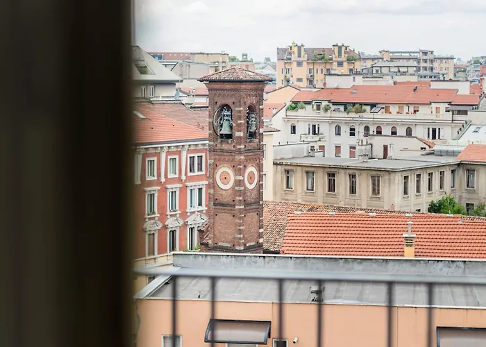 Apartamento Homeby, Cozy Penthouse Milán