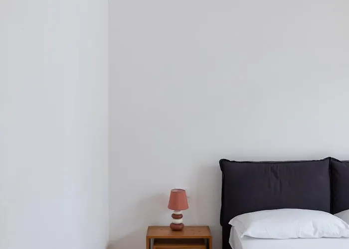 Luminoso Trilocale Con Ampio Terrazzo - Mirable Pm