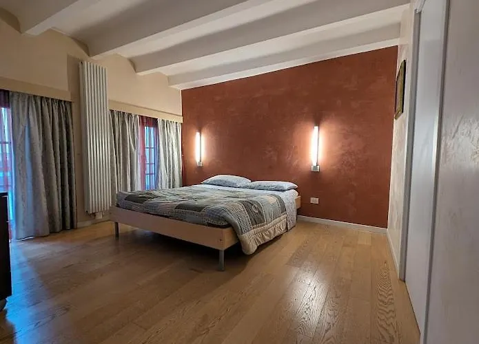 Big Appartament Apartment *