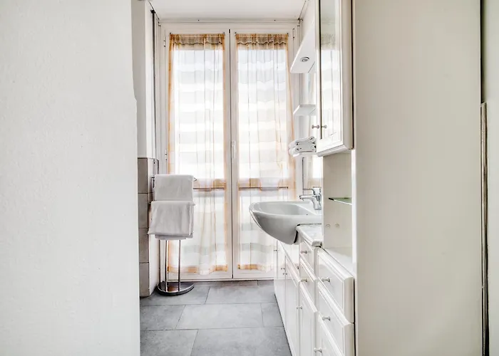 Hostmate - - Lunigiana - Stazione Apartment *