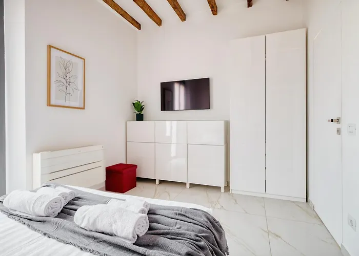 Stylish Retreat In The Tortona District By Mastery 公寓