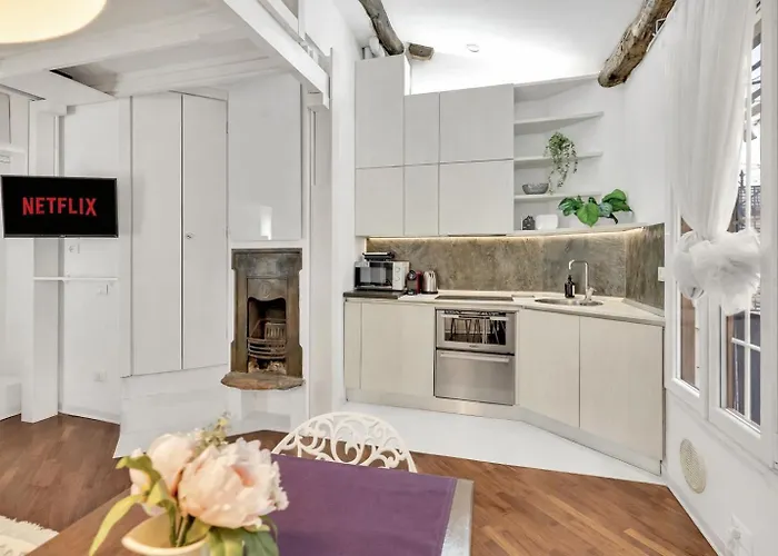 Appartamento [arco Della Pace-castello Sforzesco]exclusive Mini Loft Wifi Netflix *