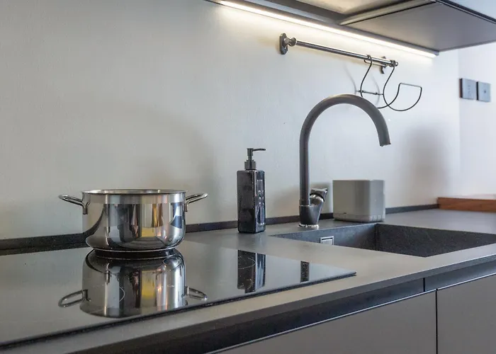 Artstay - Exclusive Near Metro M1, Ac, Parking * Milano